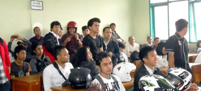 UN Paket C setara SMA Bandung